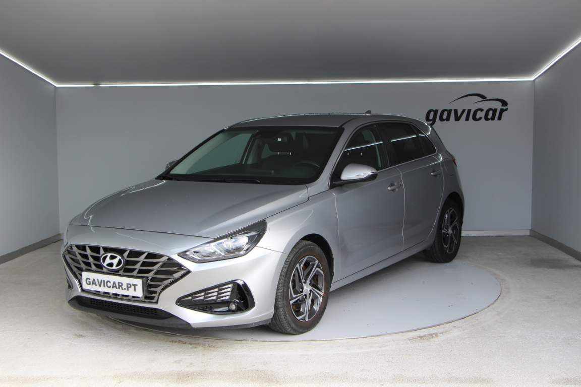 hyundai-i30-1-0-120cv-2023-gasolina-998cc