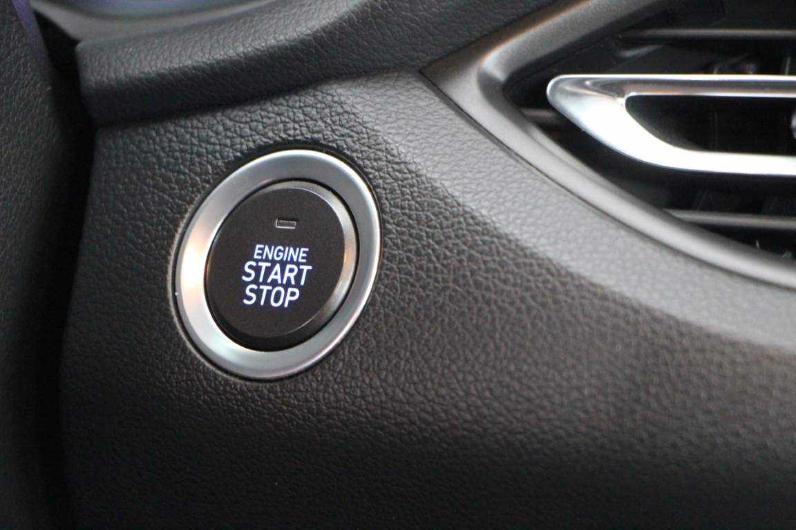hyundai-i30-1-0-120cv-2023-gasolina-998cc