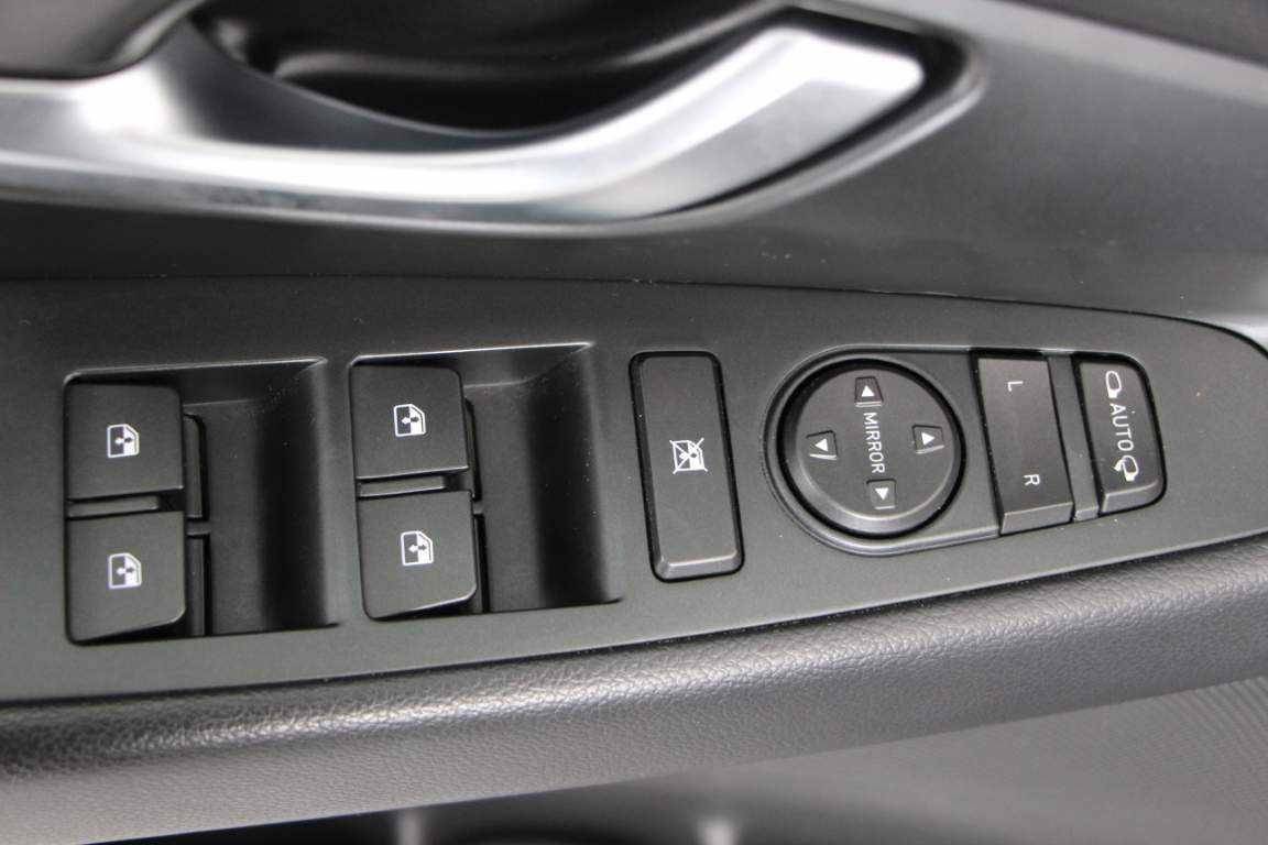 hyundai-i30-1-0-120cv-2023-gasolina-998cc