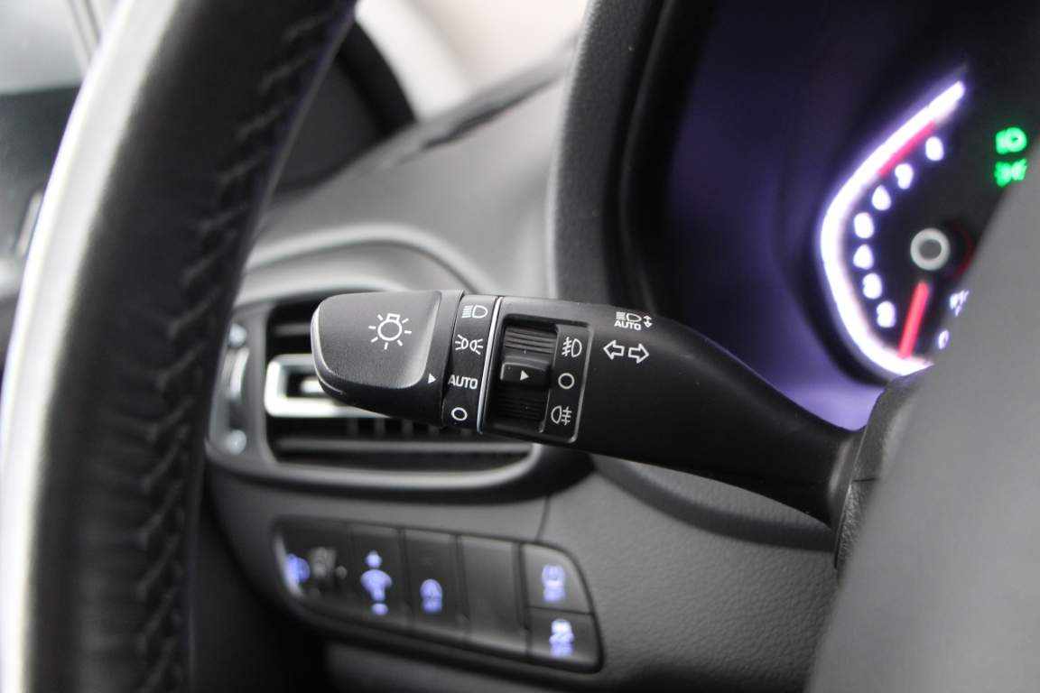 hyundai-i30-1-0-120cv-2023-gasolina-998cc