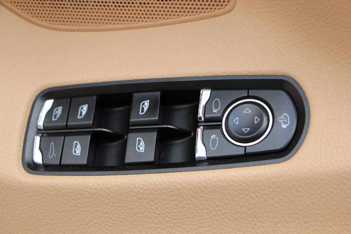 porsche-panamera-s-e-hybrid-2014-gasolina-2995cc