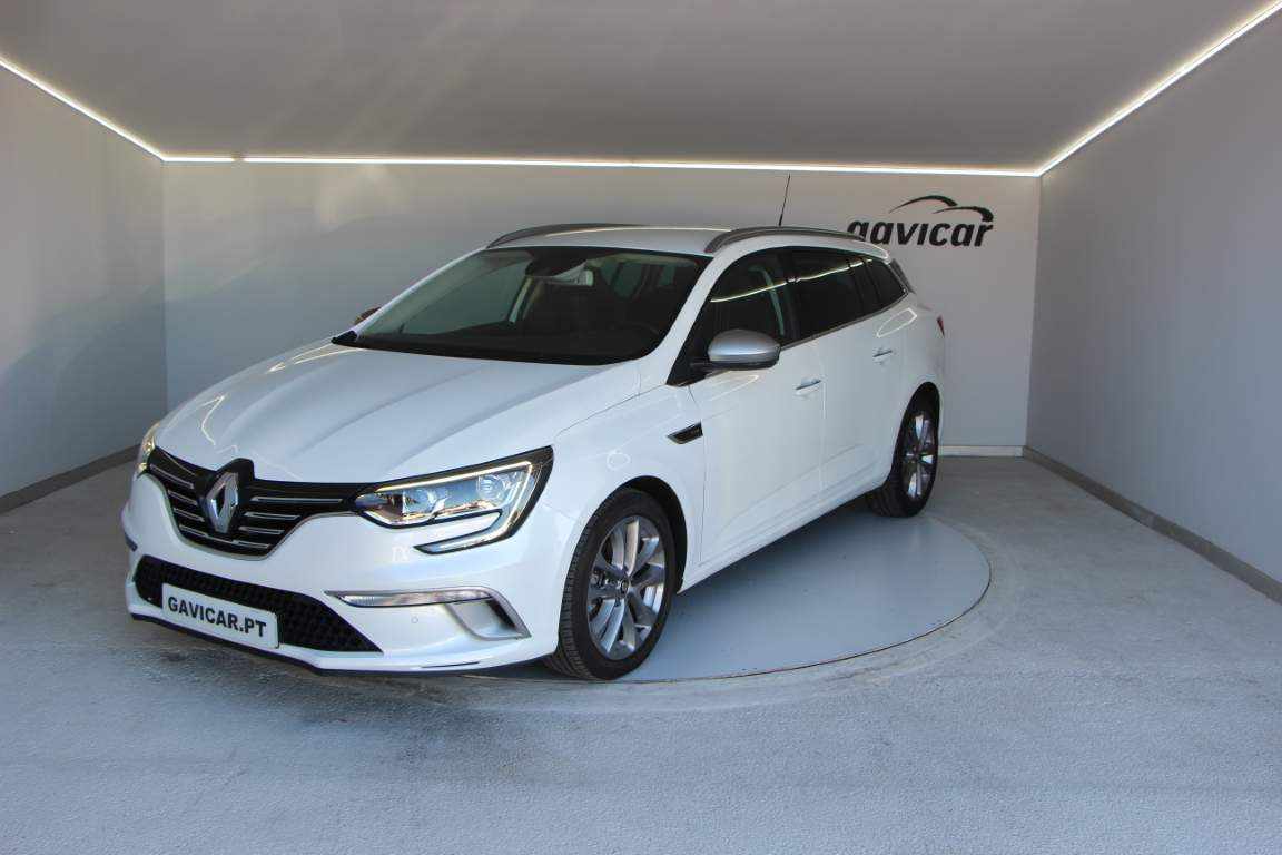 renault-megane-sport-tourer-2019-diesel-1461cc