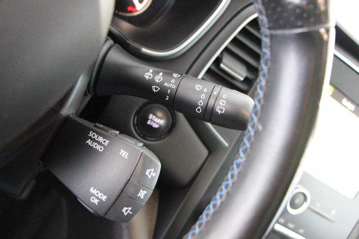 renault-megane-sport-tourer-2019-diesel-1461cc