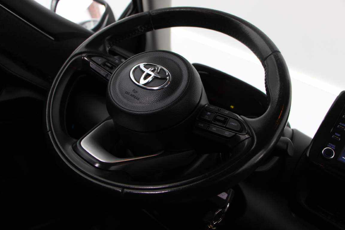 toyota-yaris-1-5-hybrid-2021-gasolina-1490cc