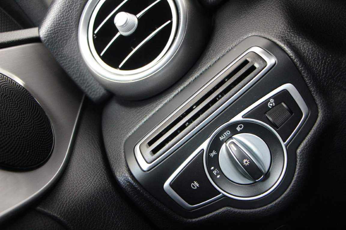 mercedes-benz-classe-c-c-300-d-2019-diesel-1950cc