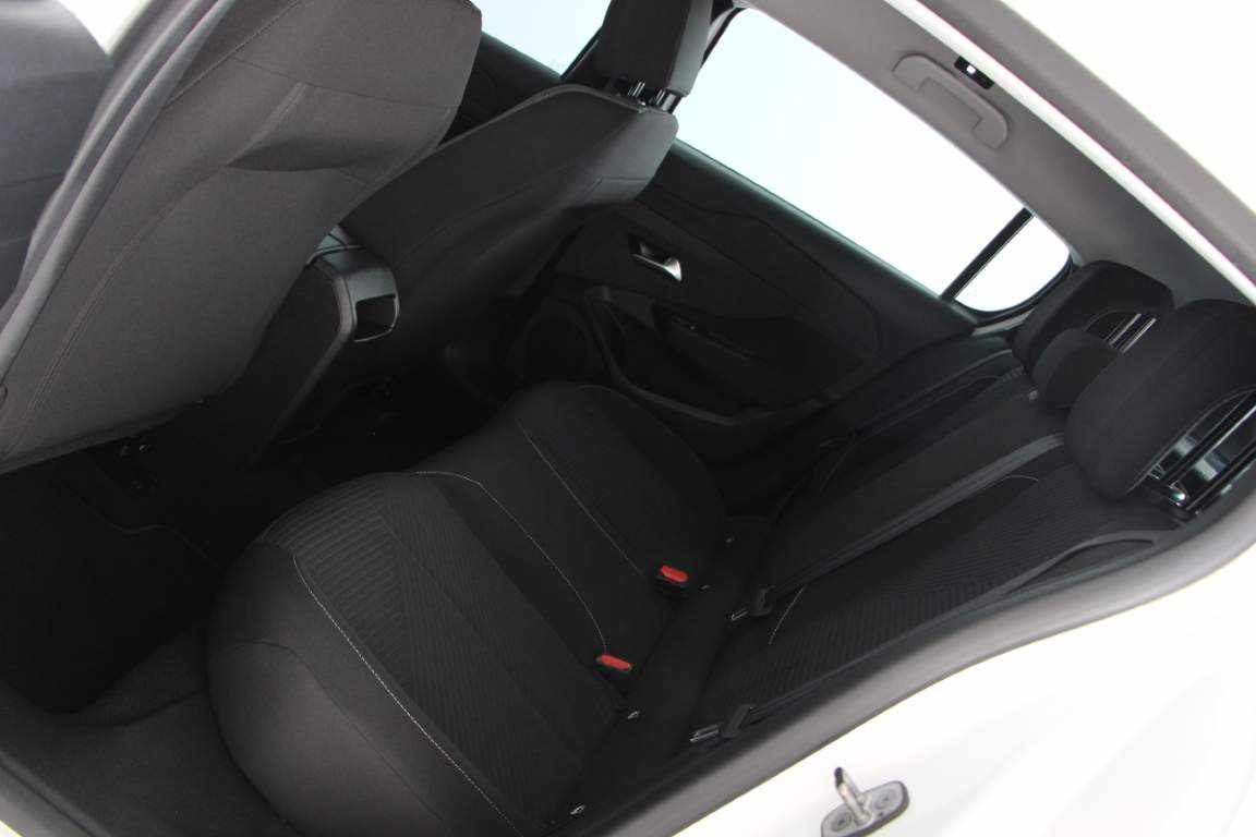 peugeot-308-1-5-bluehdi-2022-diesel-1499cc