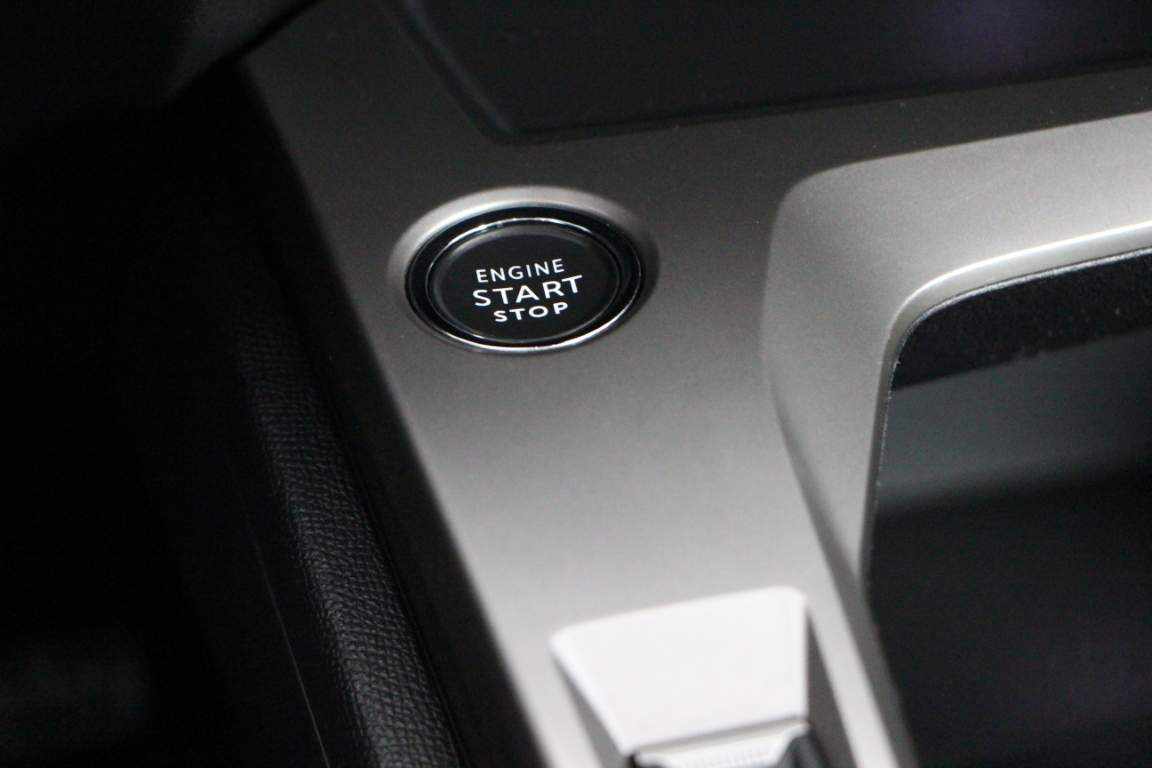 peugeot-308-1-5-bluehdi-2022-diesel-1499cc