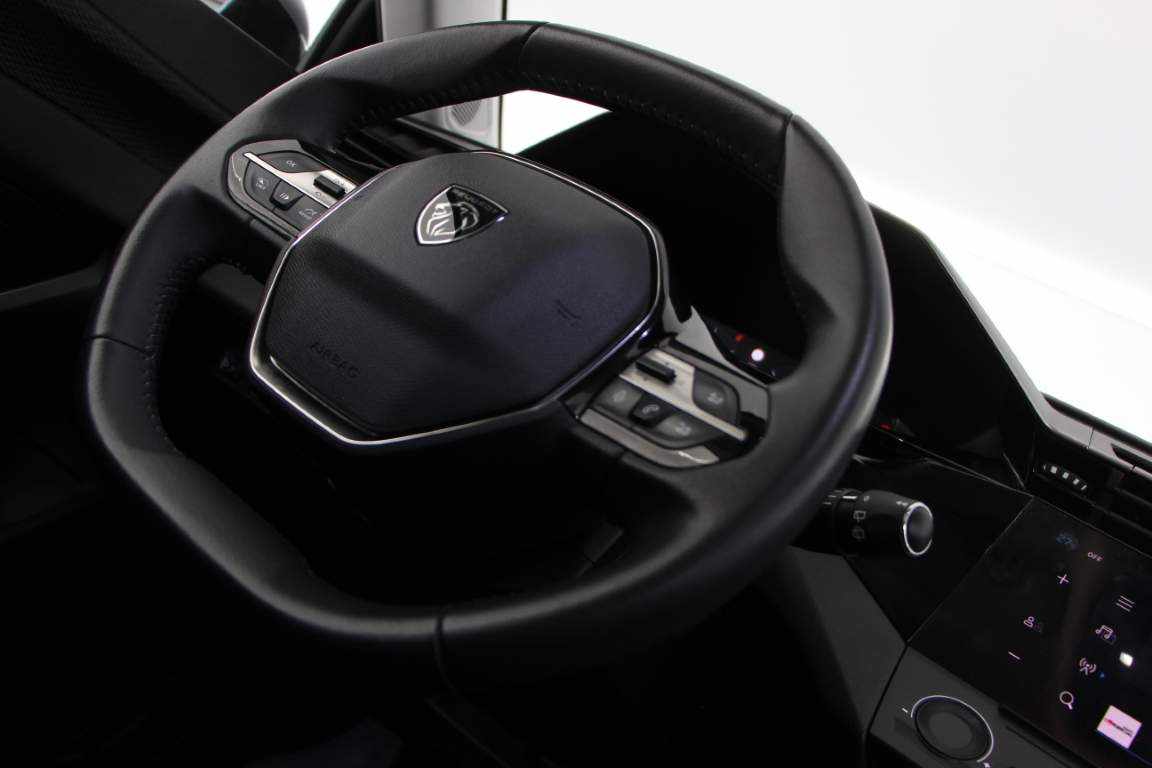 peugeot-308-1-5-bluehdi-2022-diesel-1499cc