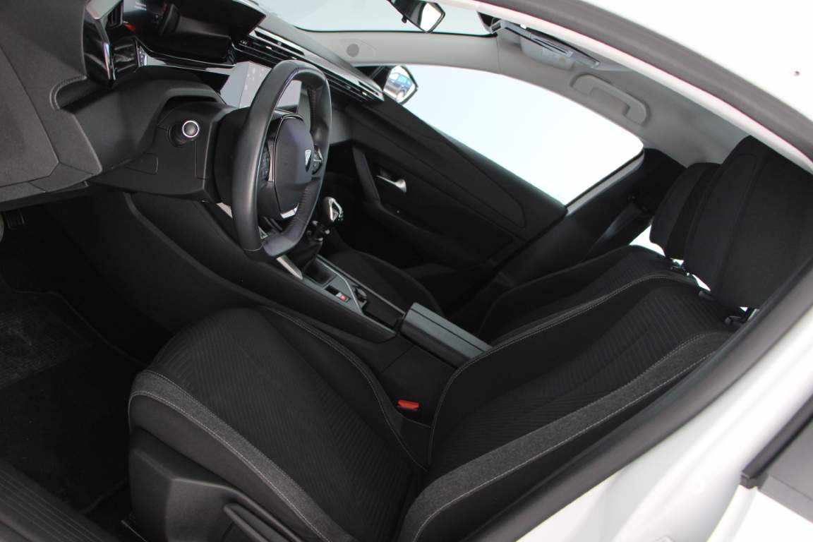 peugeot-308-1-5-bluehdi-2022-diesel-1499cc