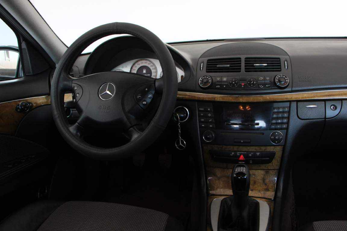 mercedes-benz-classe-e-e-220-cdi-2004-diesel-2148cc