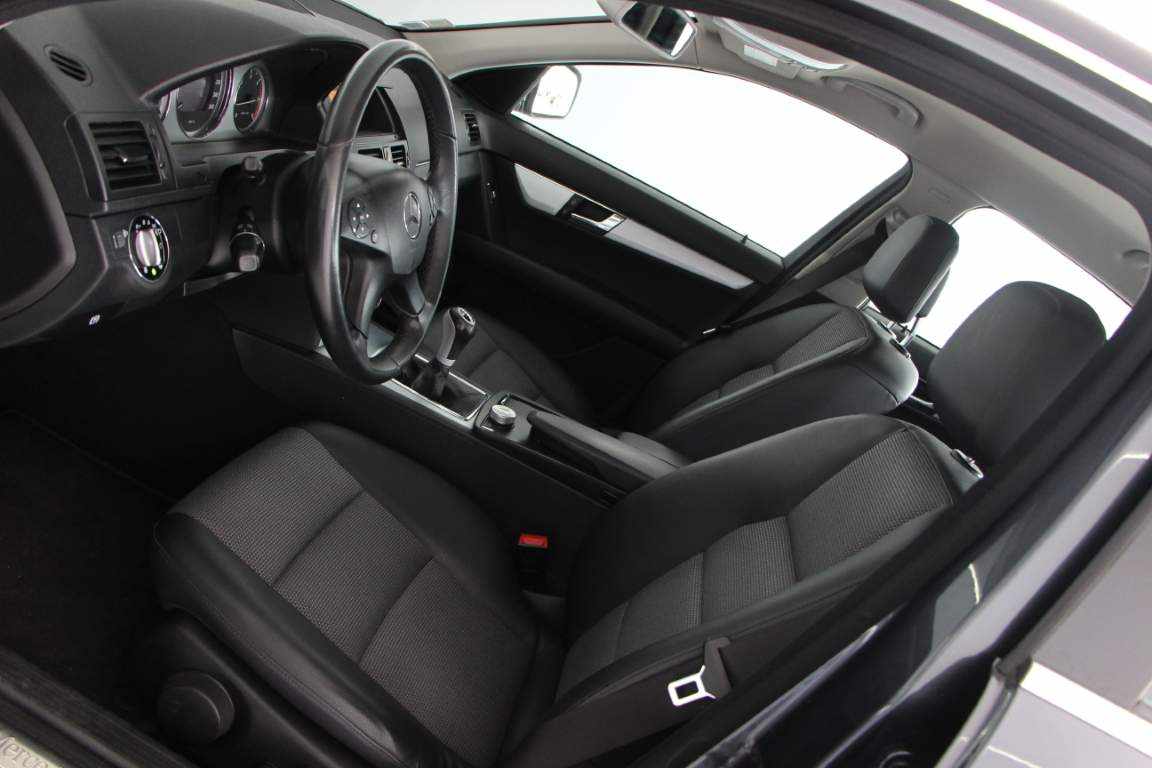 mercedes-benz-classe-c-c-220-cdi-2008-diesel-2148cc