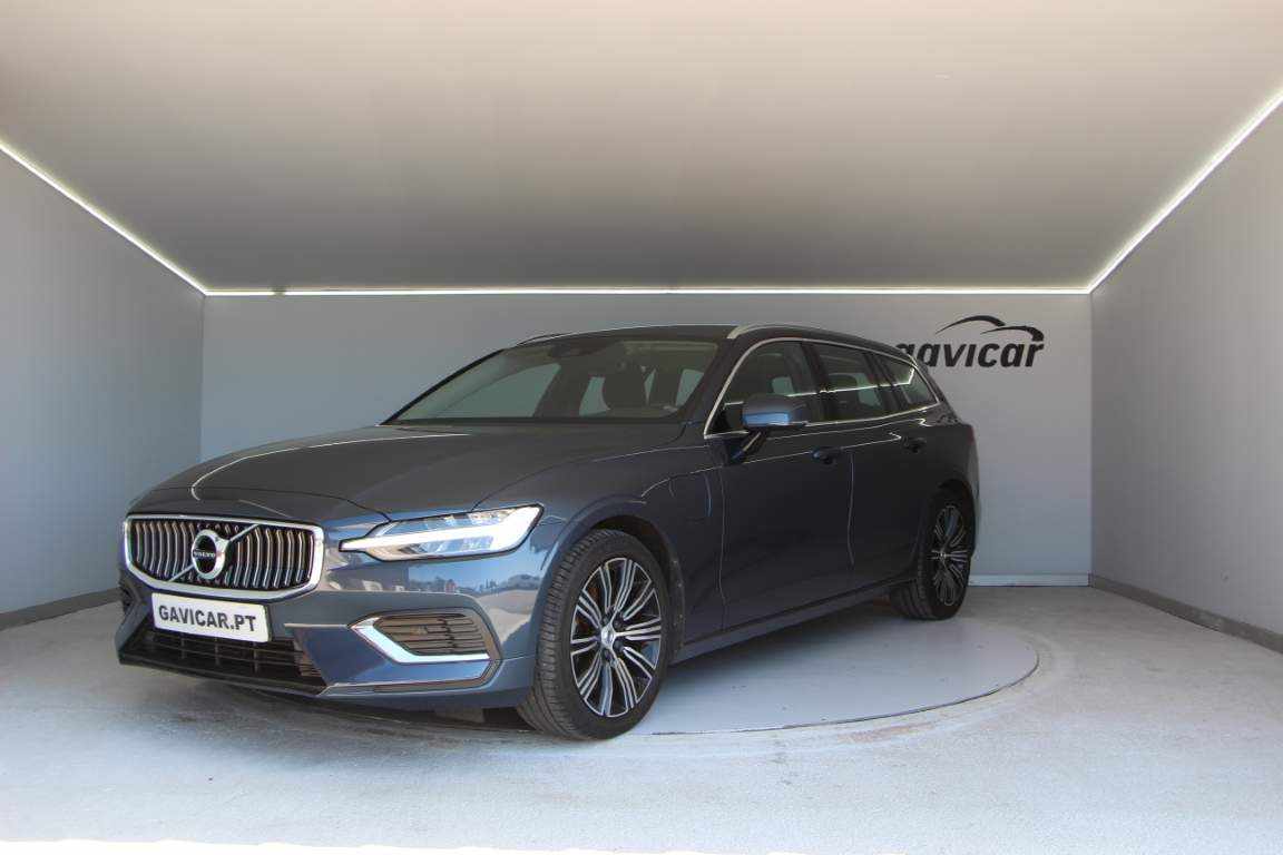 volvo-v60-t6-twin-engine-awd-2021-gasolina-1969cc