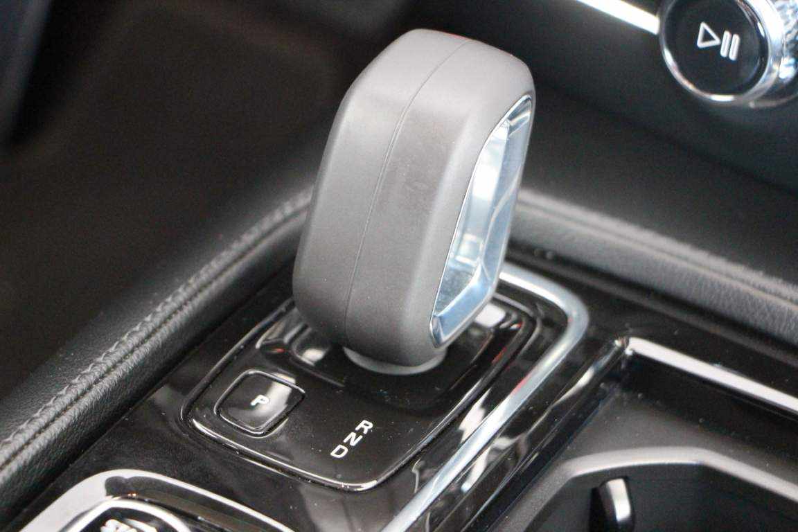 volvo-v60-t6-twin-engine-awd-2021-gasolina-1969cc
