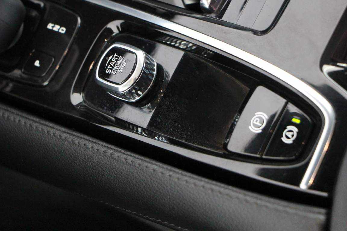 volvo-v60-t6-twin-engine-awd-2021-gasolina-1969cc