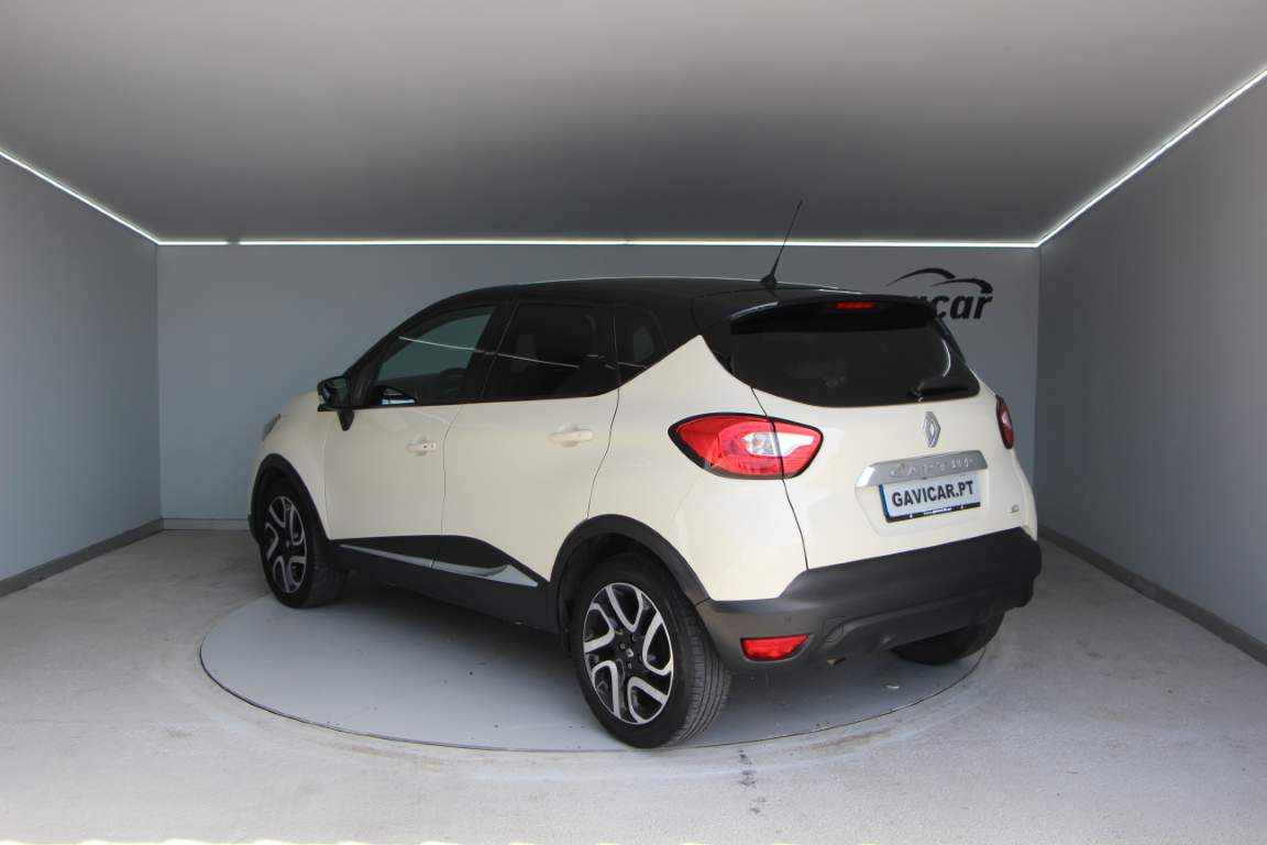 renault-captur-1-5-dci-2015-diesel-1461cc
