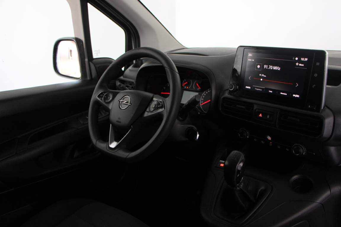 opel-combo-1-5-bluehdi-l2-2021-diesel-1499cc