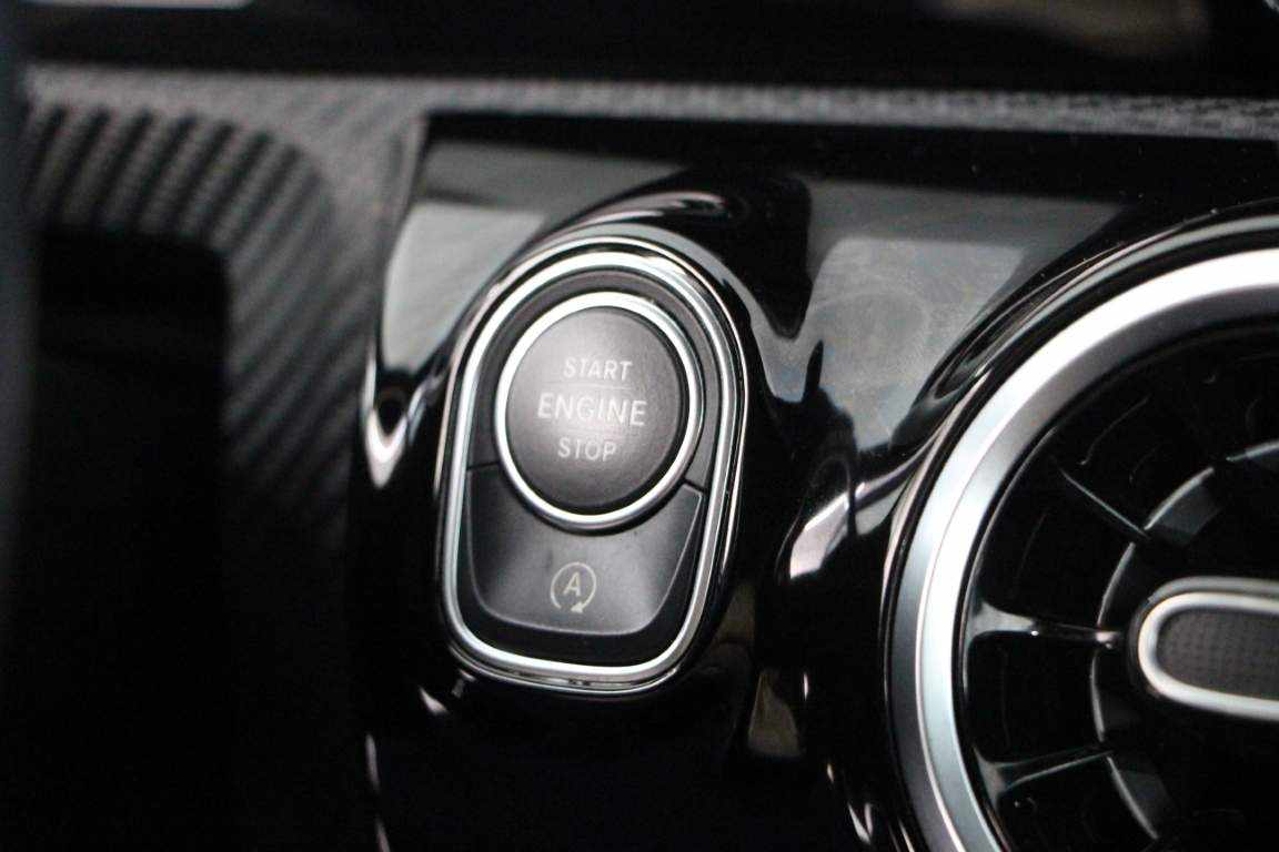mercedes-benz-classe-a-a-180-d-1-5-2020-diesel-1461cc