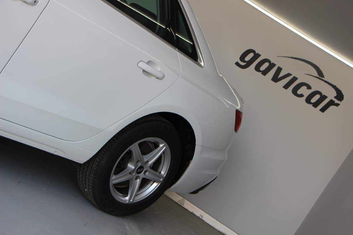 audi-a4-40-tdi-2022-diesel-1968cc
