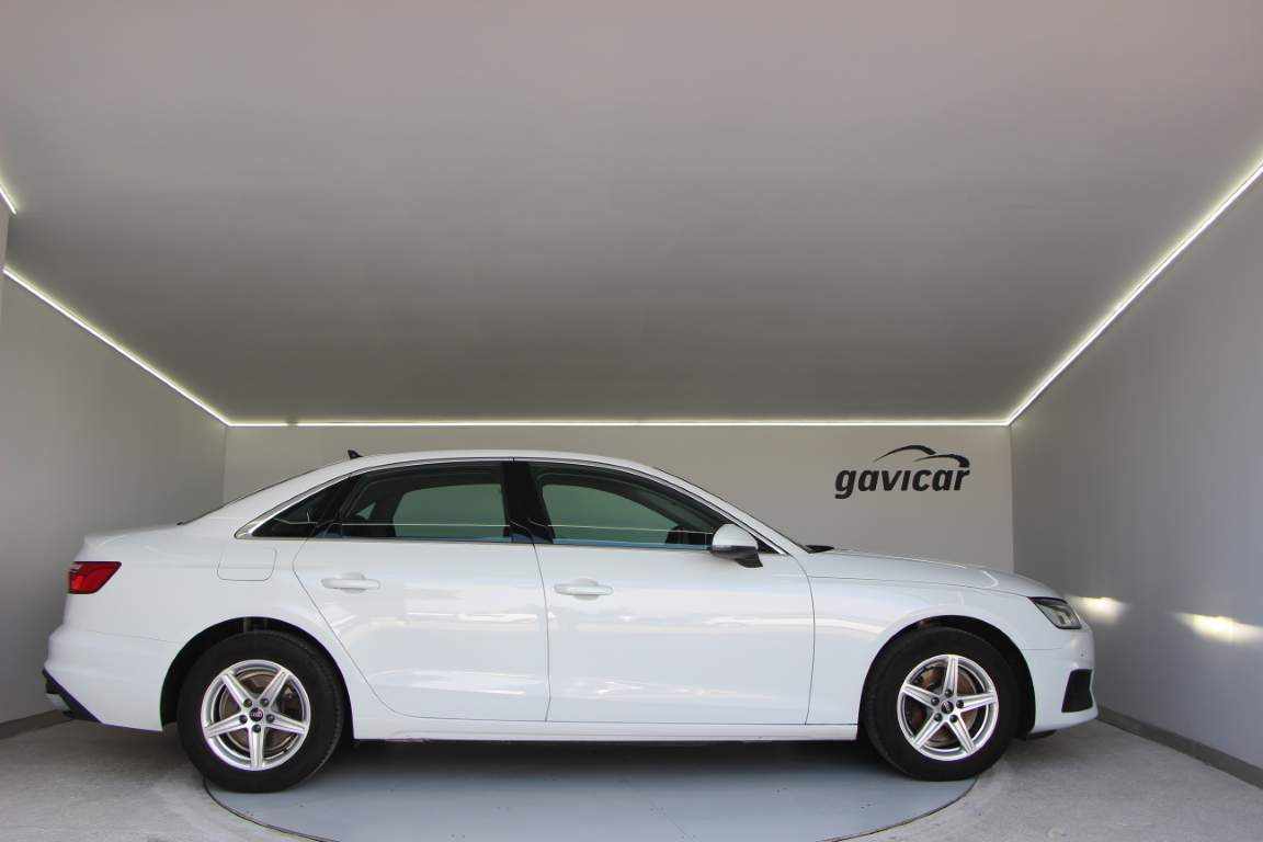 audi-a4-40-tdi-2022-diesel-1968cc
