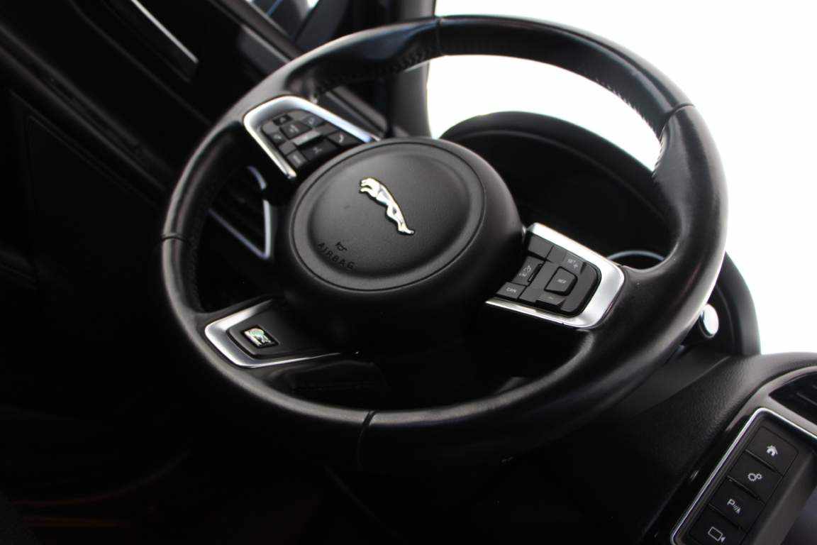 jaguar-xe-20d-2017-diesel-1999cc