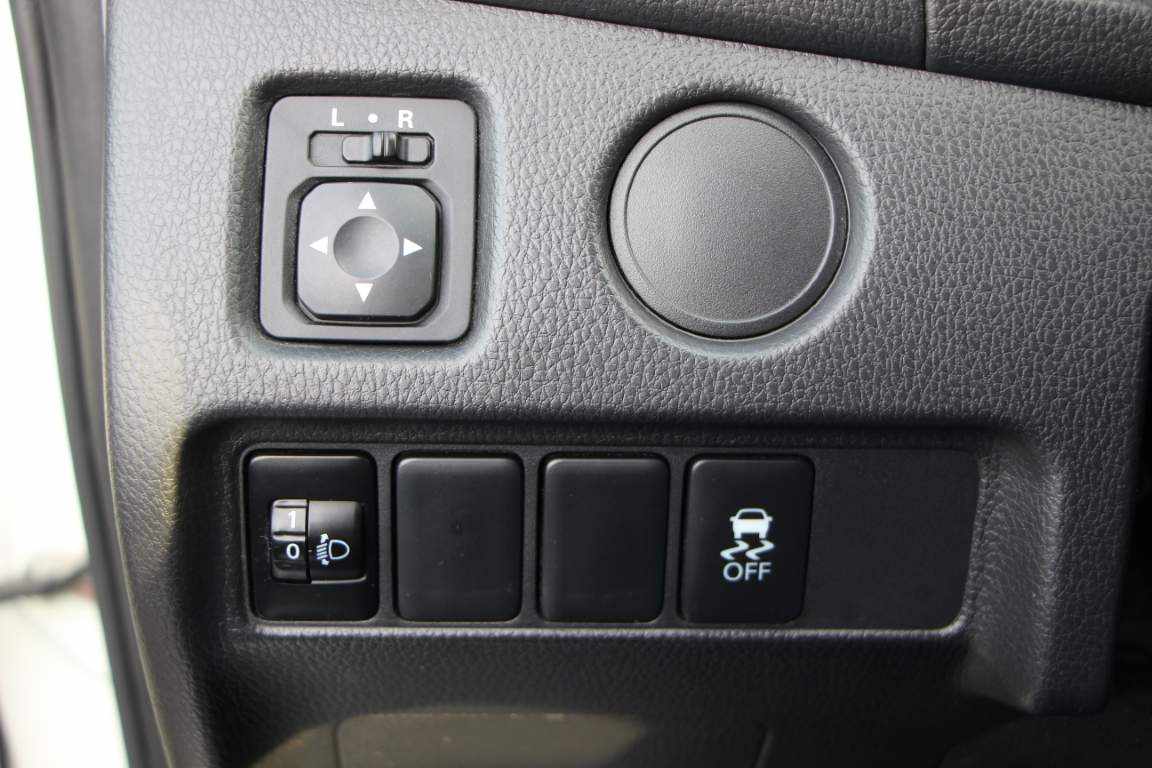mitsubishi-l200-2-2-di-d-2-3-4wd-2020-diesel-2268cc