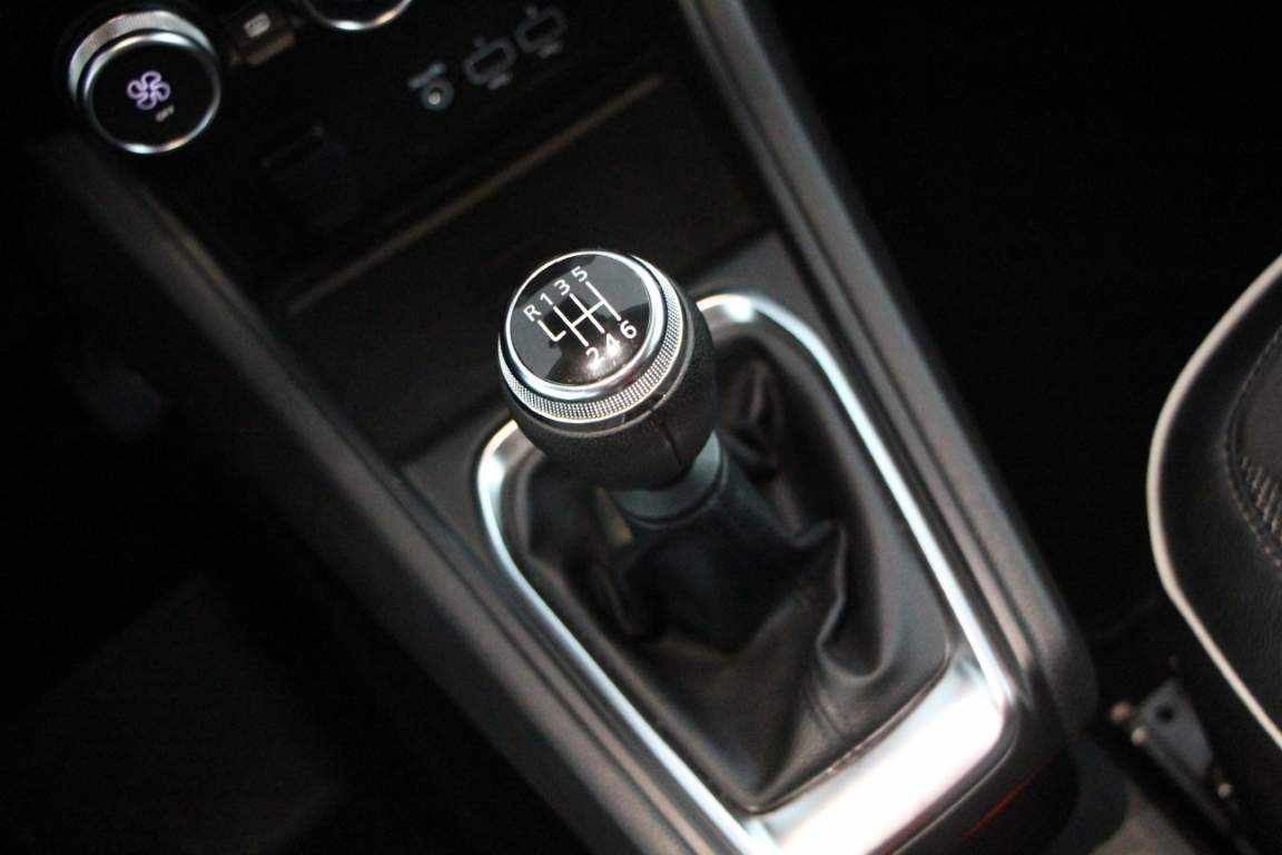 renault-captur-1-0-tce-2023-gasolina-999cc