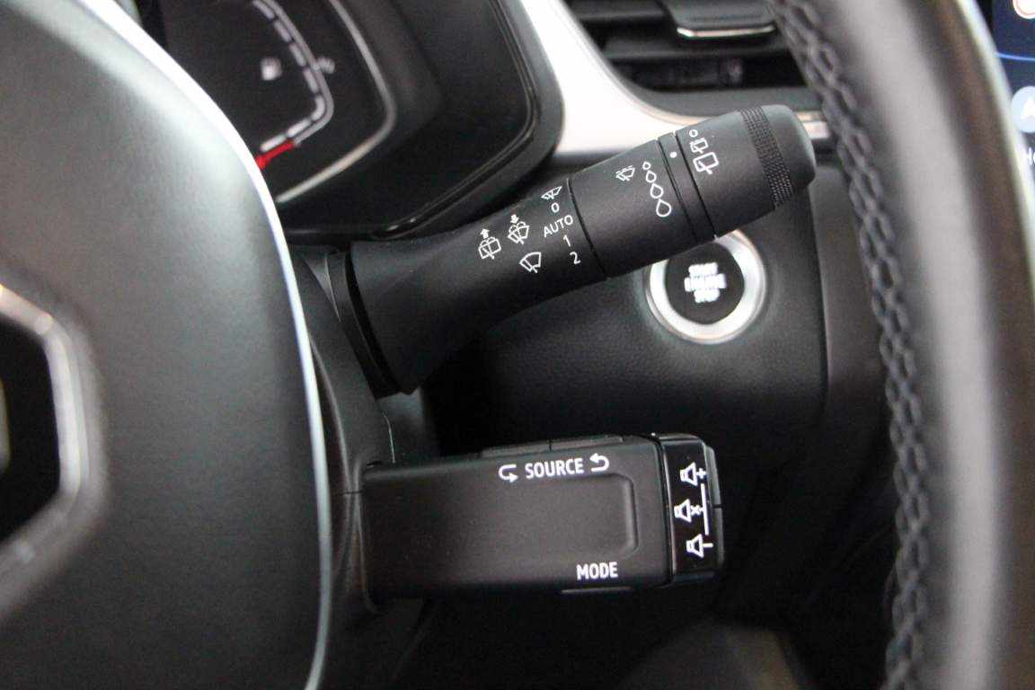 renault-captur-1-0-tce-2023-gasolina-999cc