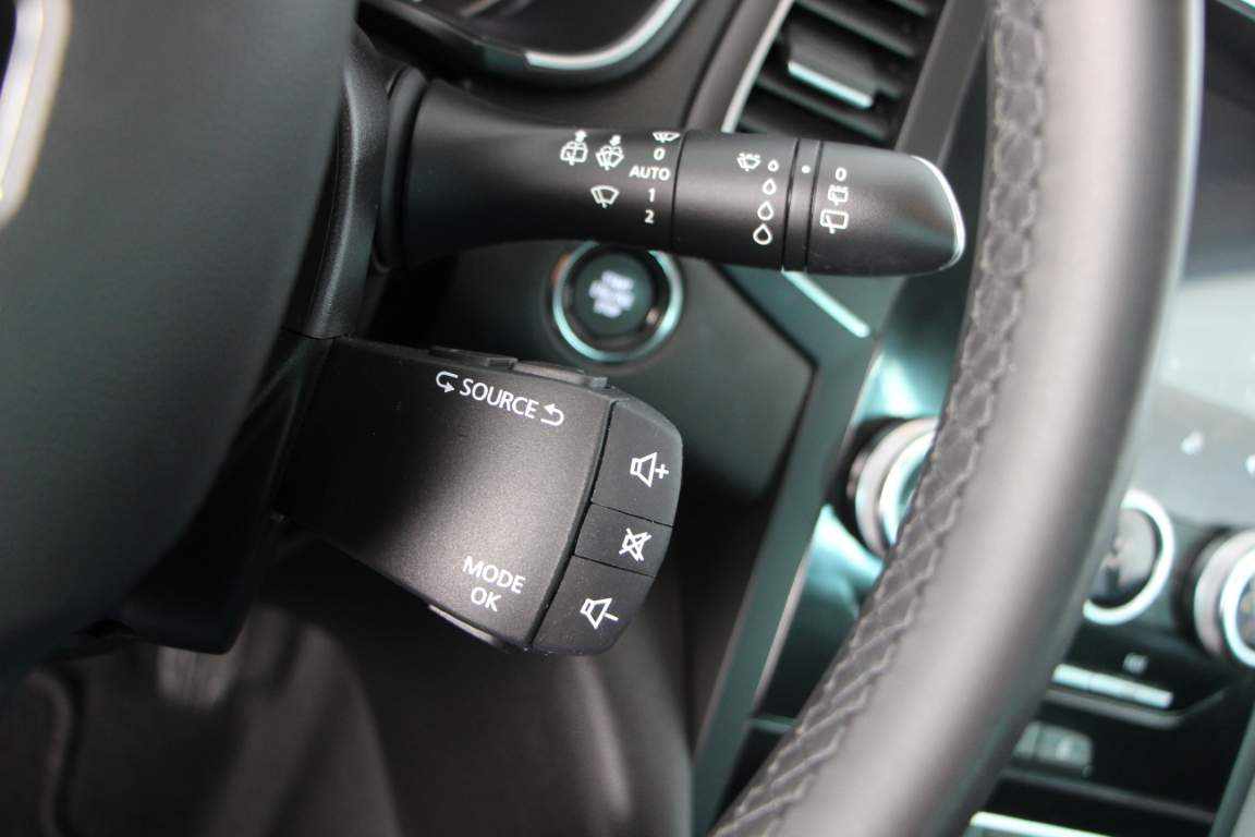 renault-megane-1-5-blue-dci-2022-diesel-1461cc