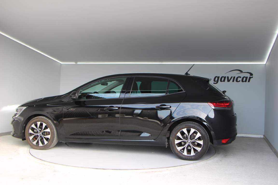 renault-megane-1-5-blue-dci-2022-diesel-1461cc
