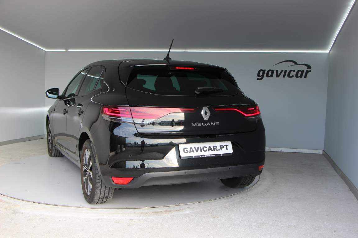 renault-megane-1-5-blue-dci-2022-diesel-1461cc