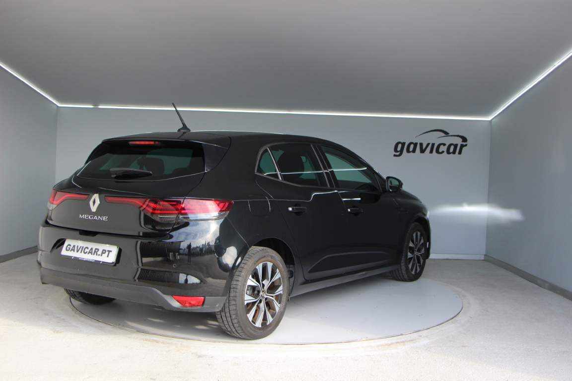 renault-megane-1-5-blue-dci-2022-diesel-1461cc
