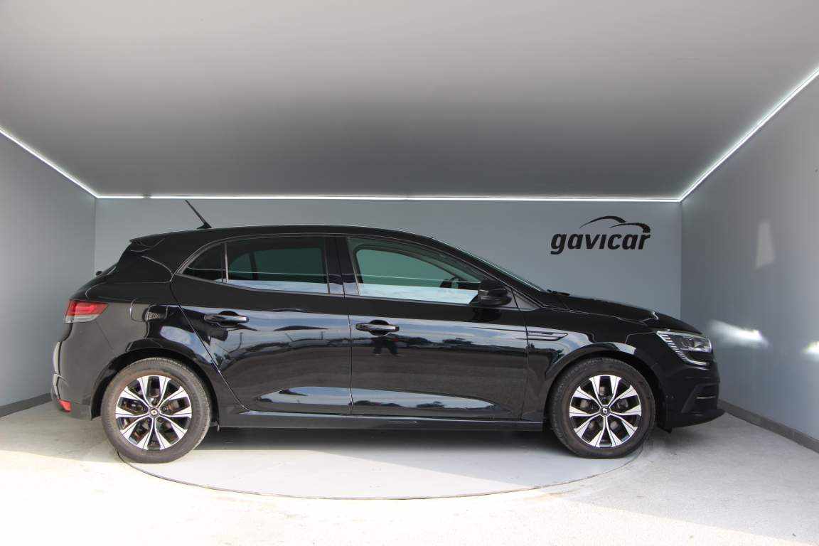renault-megane-1-5-blue-dci-2022-diesel-1461cc