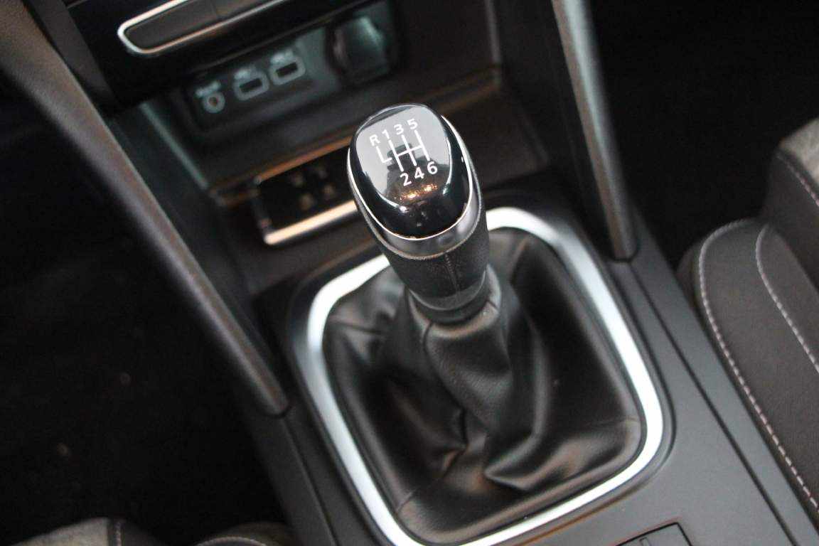 renault-megane-1-5-blue-dci-2022-diesel-1461cc