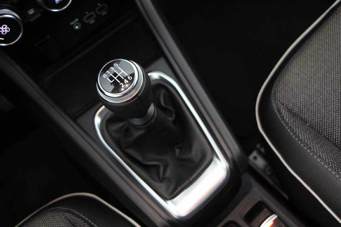 renault-captur-1-0-tce-2023-gasolina-999cc