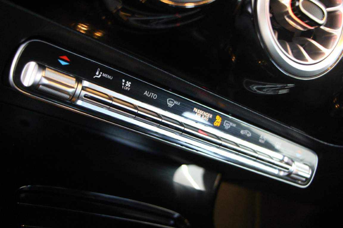 mercedes-benz-classe-a-a-250-e-2022-gasolina-1332cc