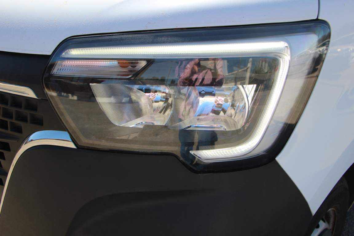 renault-master-2-3-dci-2021-diesel-2298cc