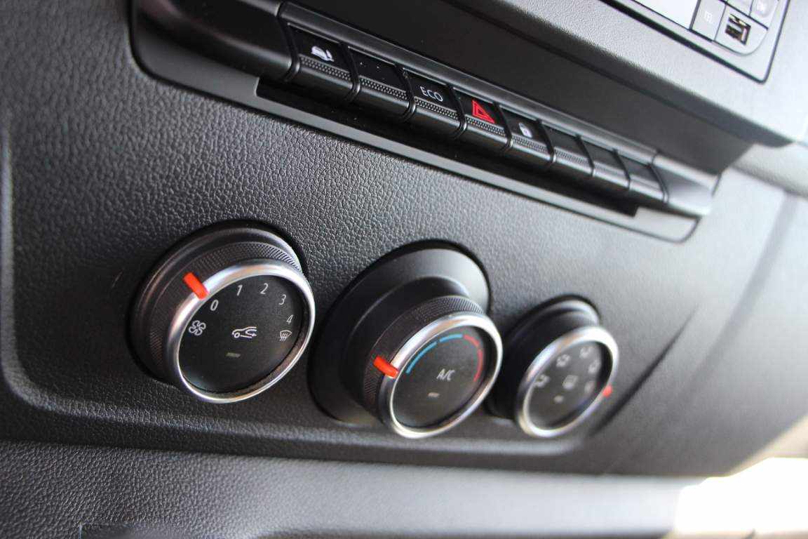renault-master-2-3-dci-2021-diesel-2298cc