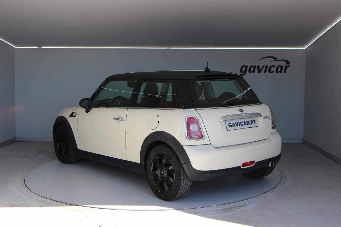 mini-hatch-cooper-d-2009-diesel-1560cc