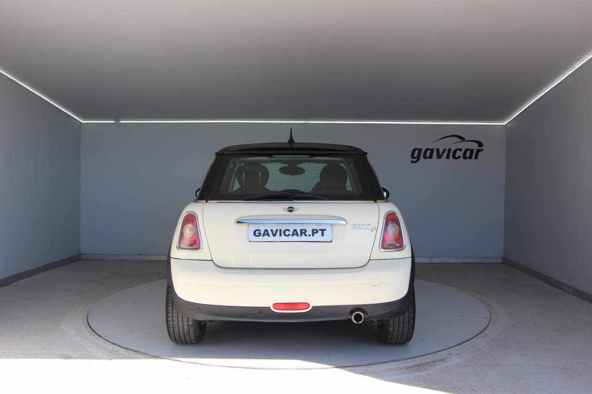 mini-hatch-cooper-d-2009-diesel-1560cc