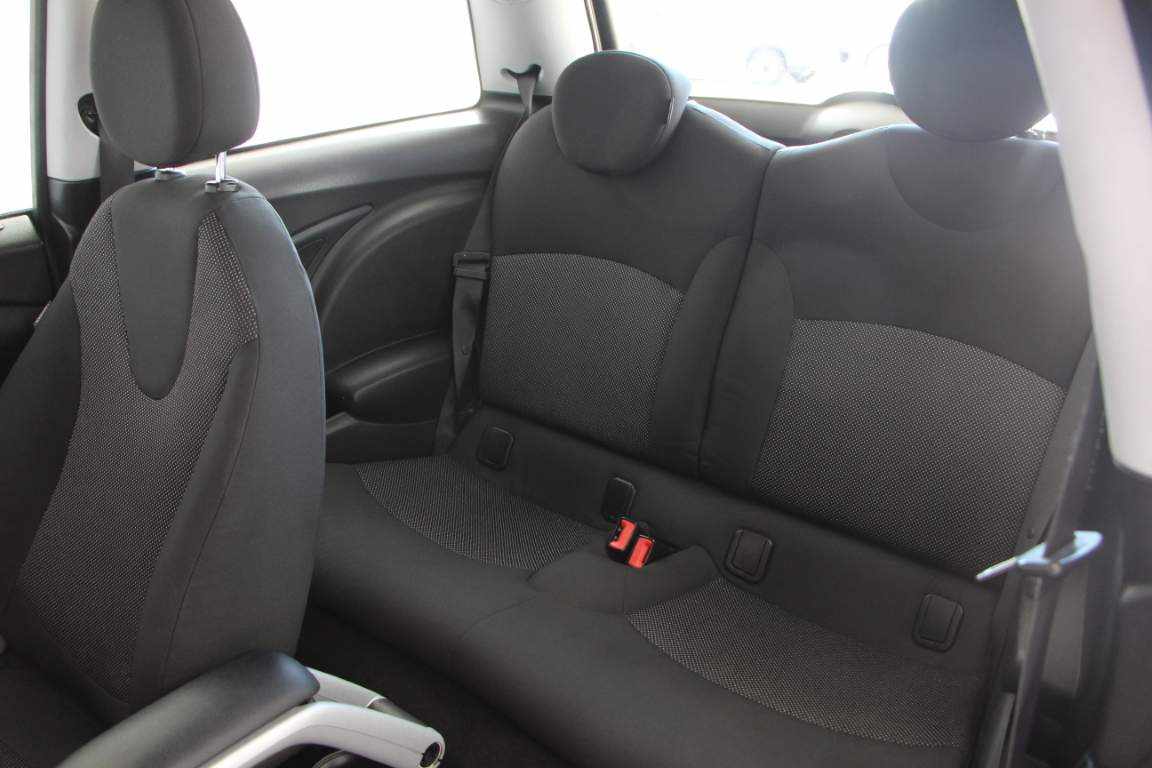 mini-hatch-cooper-d-2009-diesel-1560cc