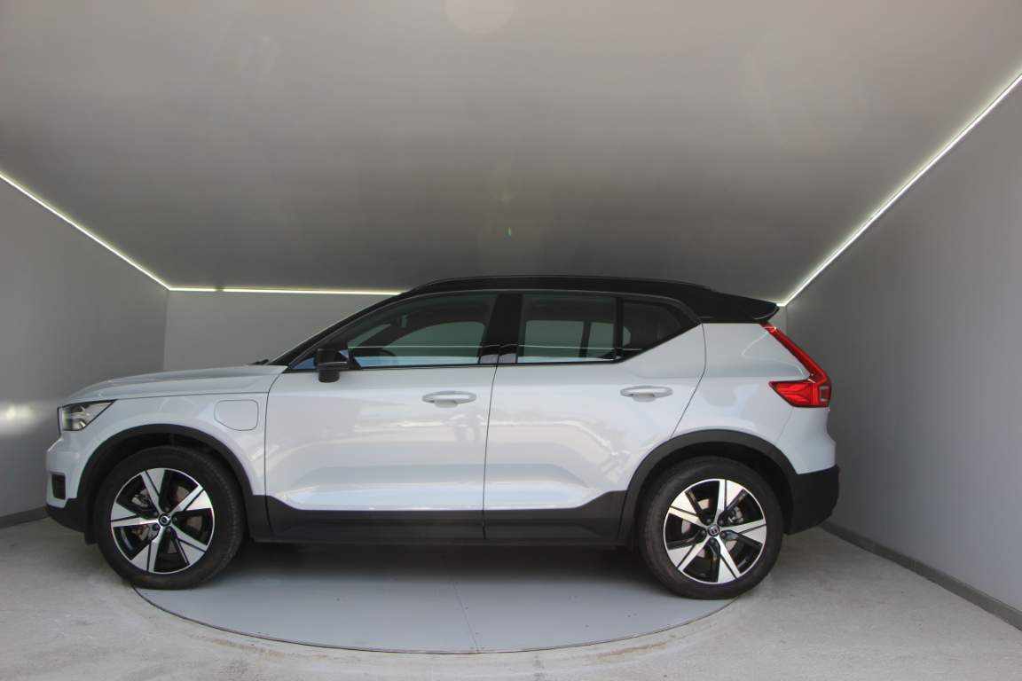 volvo-xc40-t5-twin-engine-recharge-2022-gasolina-1477cc
