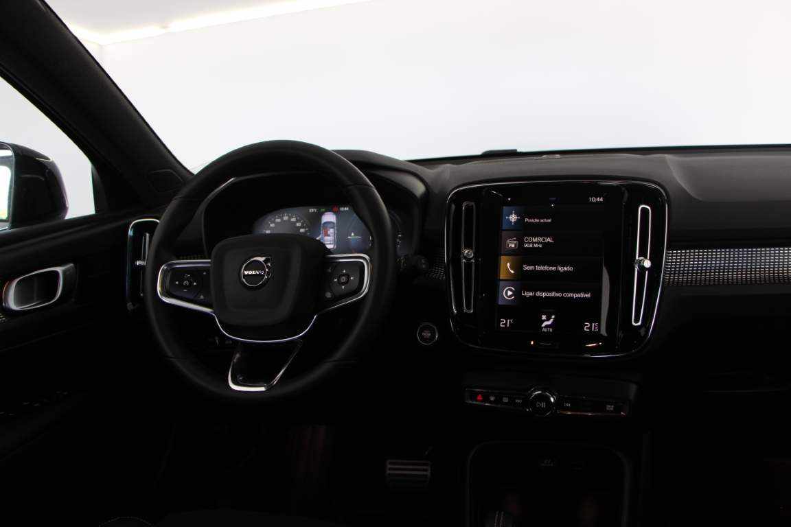volvo-xc40-t5-twin-engine-recharge-2022-gasolina-1477cc