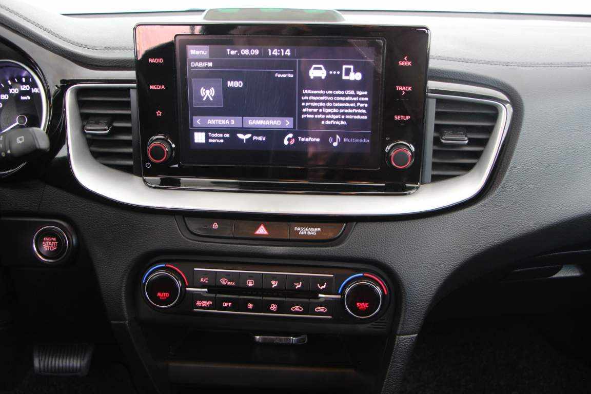kia-ceed-plug-in-hybrid-2022-gasolina-1580cc