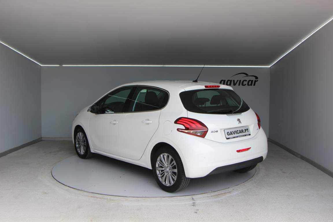 peugeot-208-1-2-vti-2018-gasolina-1199cc