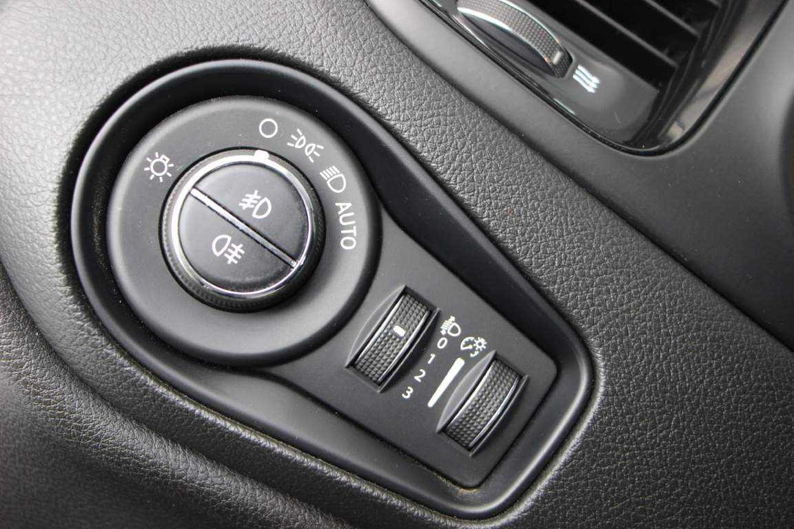 jeep-renegade-1-5-gse-t4-e-hybrid-2022-gasolina-1469cc