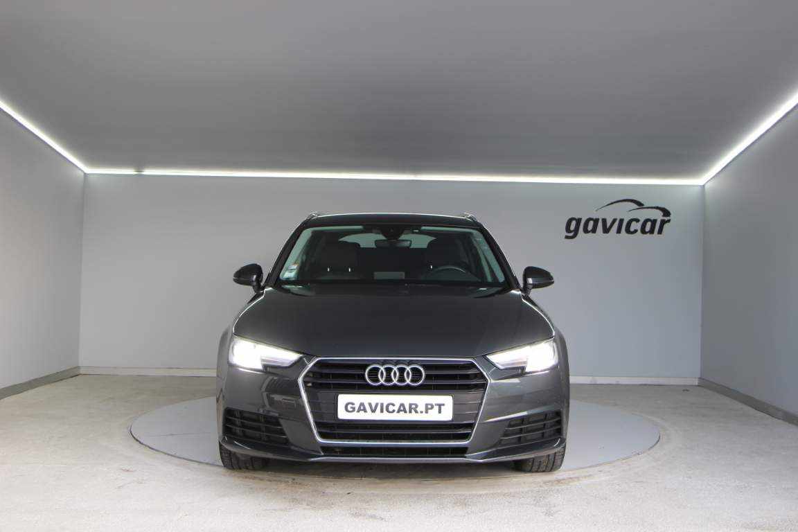 audi-a4-2-0-tdi-2018-diesel-1968cc