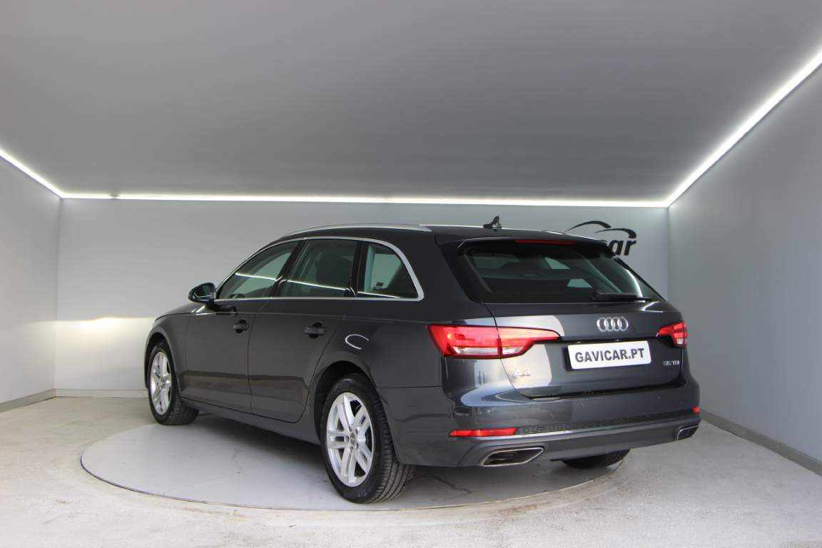 audi-a4-2-0-tdi-2018-diesel-1968cc