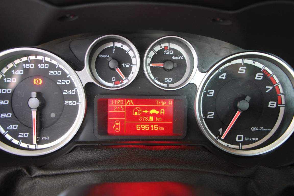 alfa-romeo-mito-0-9-8v-twinair-2018-gasolina-875cc