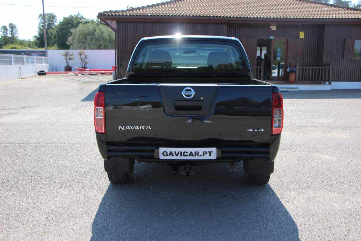 nissan-navara-2-5-dci-awd-2007-diesel-2488cc