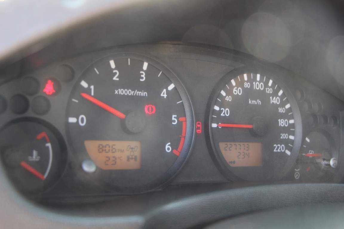 nissan-navara-2-5-dci-awd-2007-diesel-2488cc